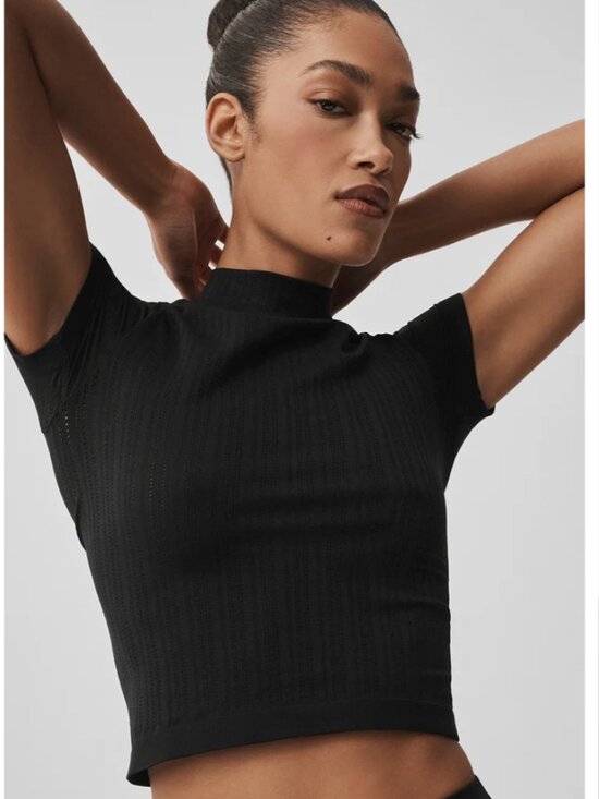alo Tops - Alo Seamless Pointelle Mock Neck Short Sleeve - L black